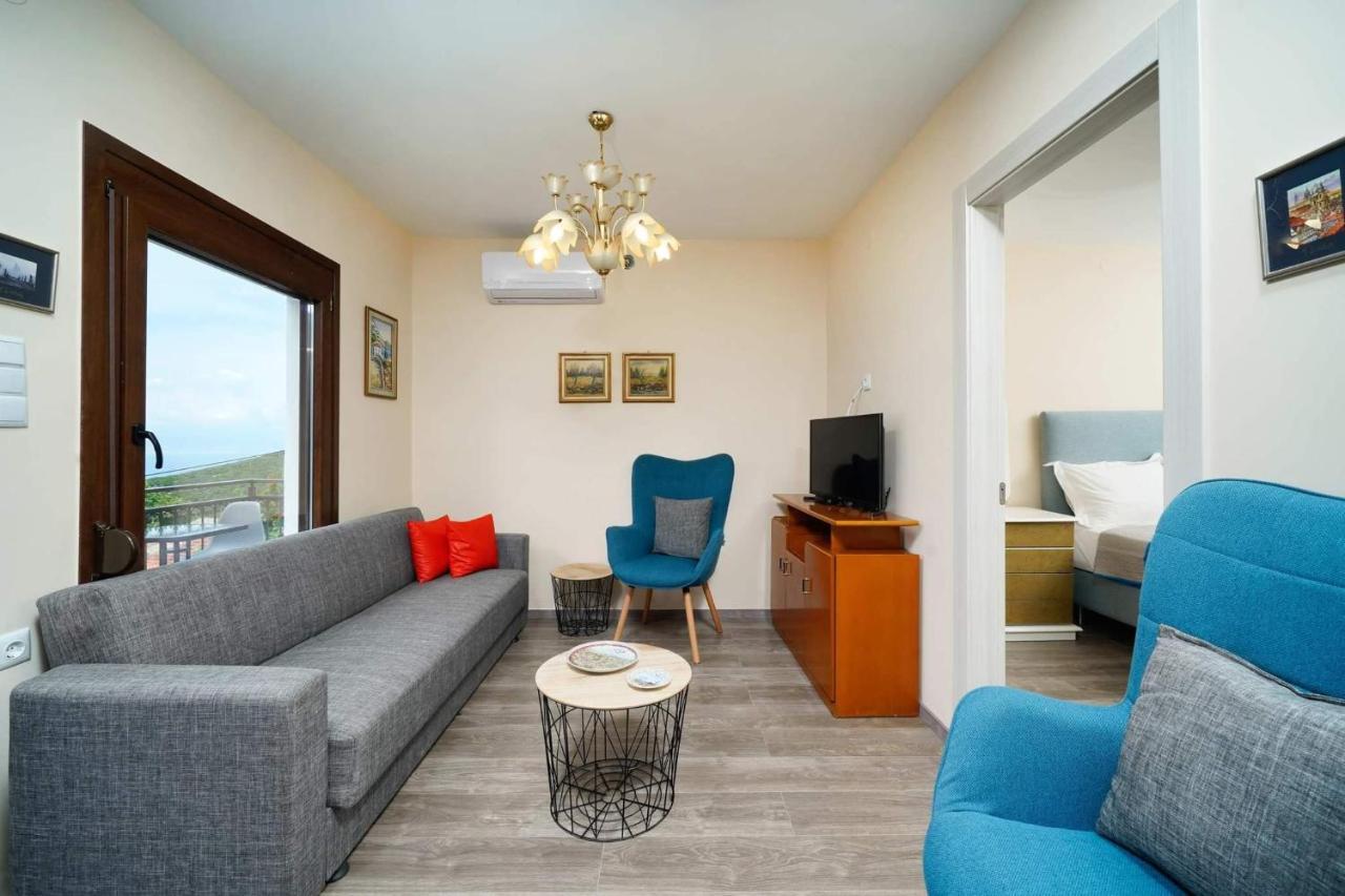Apanemia Inn Kallirakhi Экстерьер фото