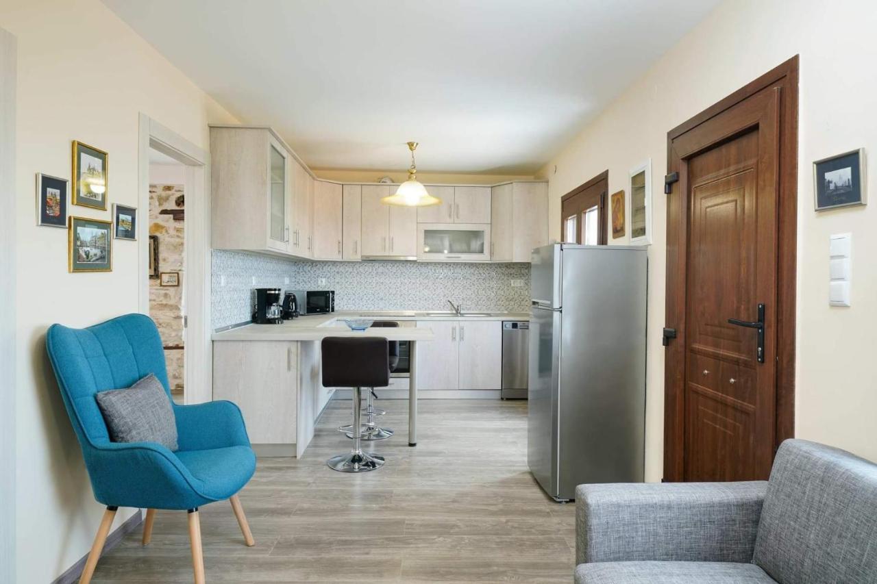 Apanemia Inn Kallirakhi Экстерьер фото